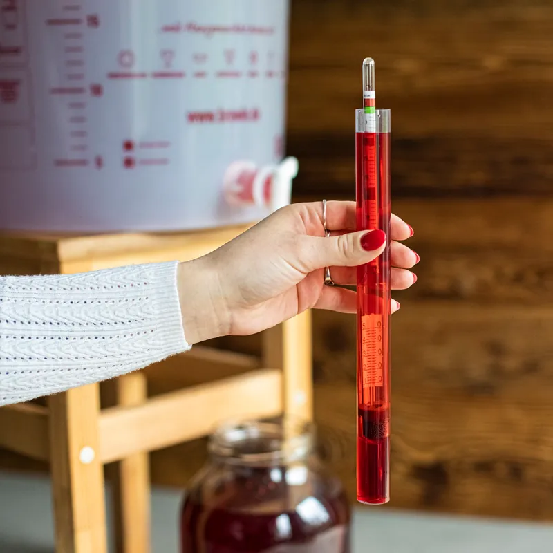 Neue Ware Browin Vinometer (Saccharimeter) mit Thermometer im Plastikreagenzglas