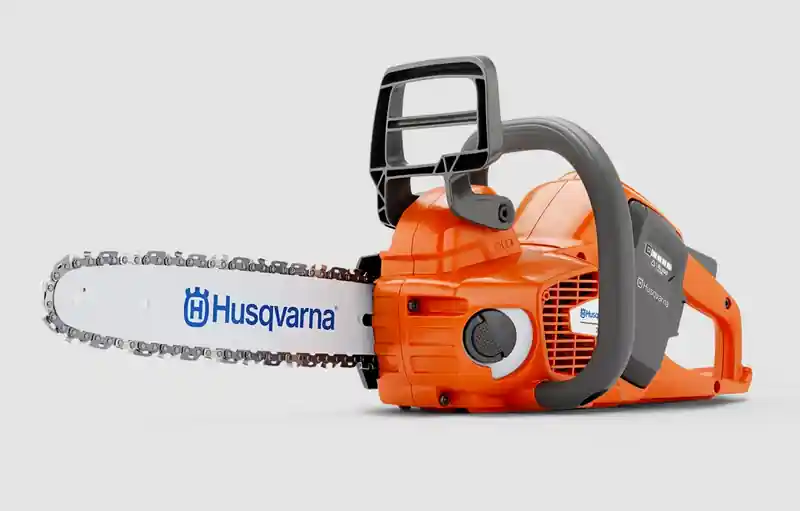 HUSQVARNA Akku Kettensäge 330i 36 Volt 30cm inkl. Akku BLi20 und Ladegerät Direktkauf
