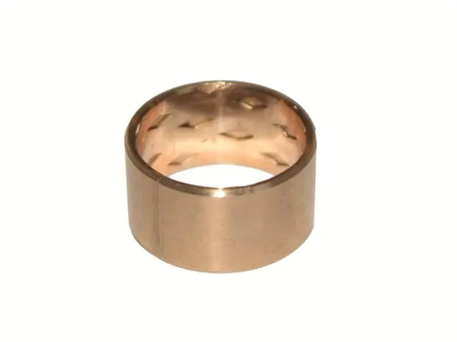 Zylinderbuchse 20 / 23 x 25 mm Massivbronze Letzte Chance