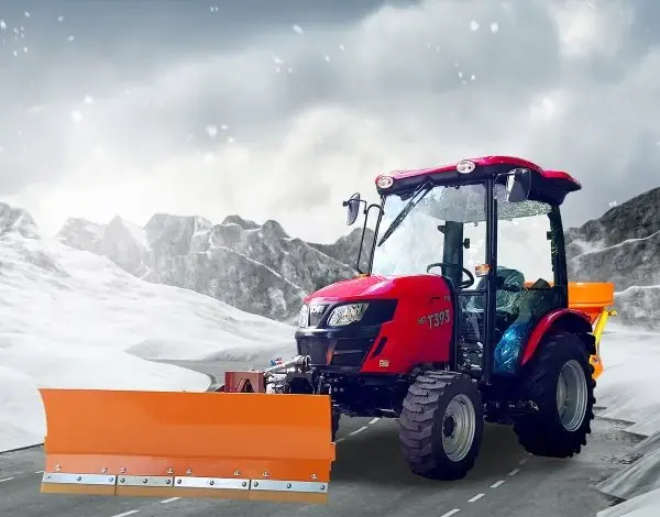 Tym Allrad-Kompakttraktor T395 SH mit Winterpaket Kabine, Schneeschild und Streuer Preiswert