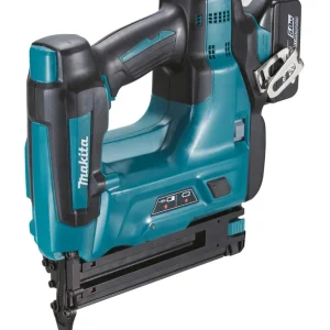 Makita DBN500RTJ Akku-Stauchkopfnagler 50 mm 18V / 5,0 Ah, 2 Akkus + Ladegerät im MAKPAC Super-Preis