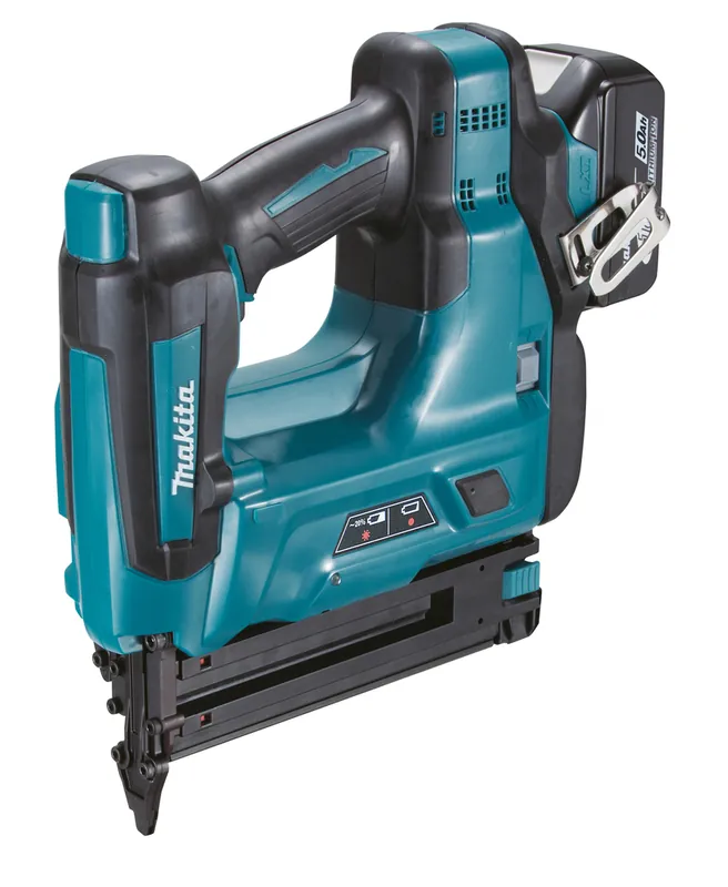 Makita DBN500RTJ Akku-Stauchkopfnagler 50 mm 18V / 5,0 Ah, 2 Akkus + Ladegerät im MAKPAC Super-Preis